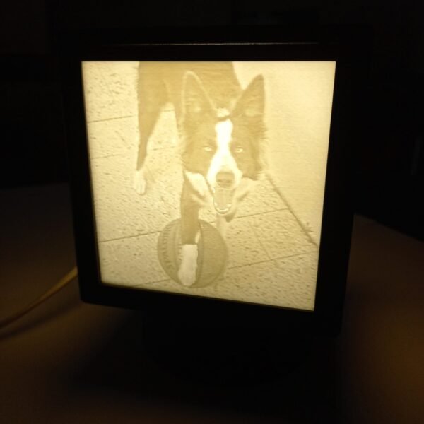 Lithophane tipo cubo, com base para iluminação.